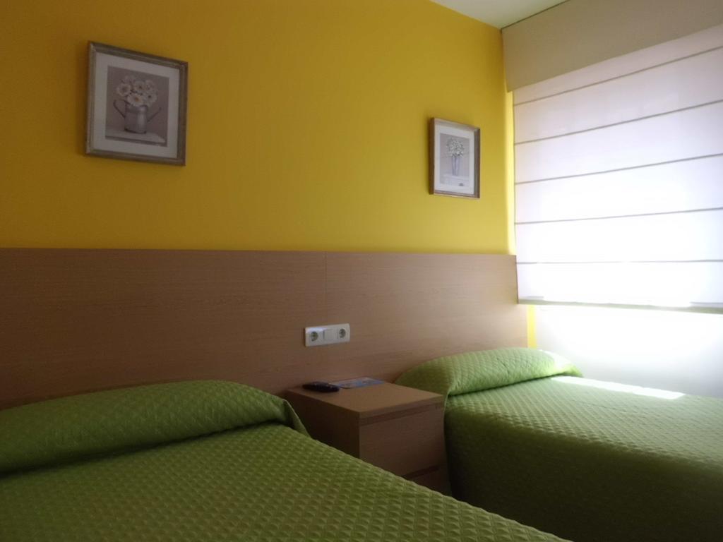 Hostal Caracas Lalín Eksteriør bilde